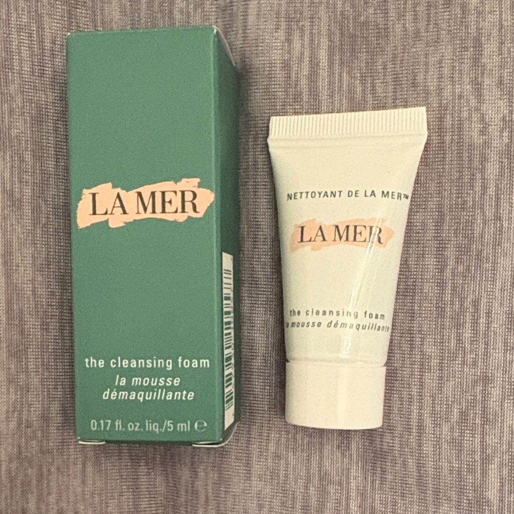 La Mer Cleansing Foam travel size